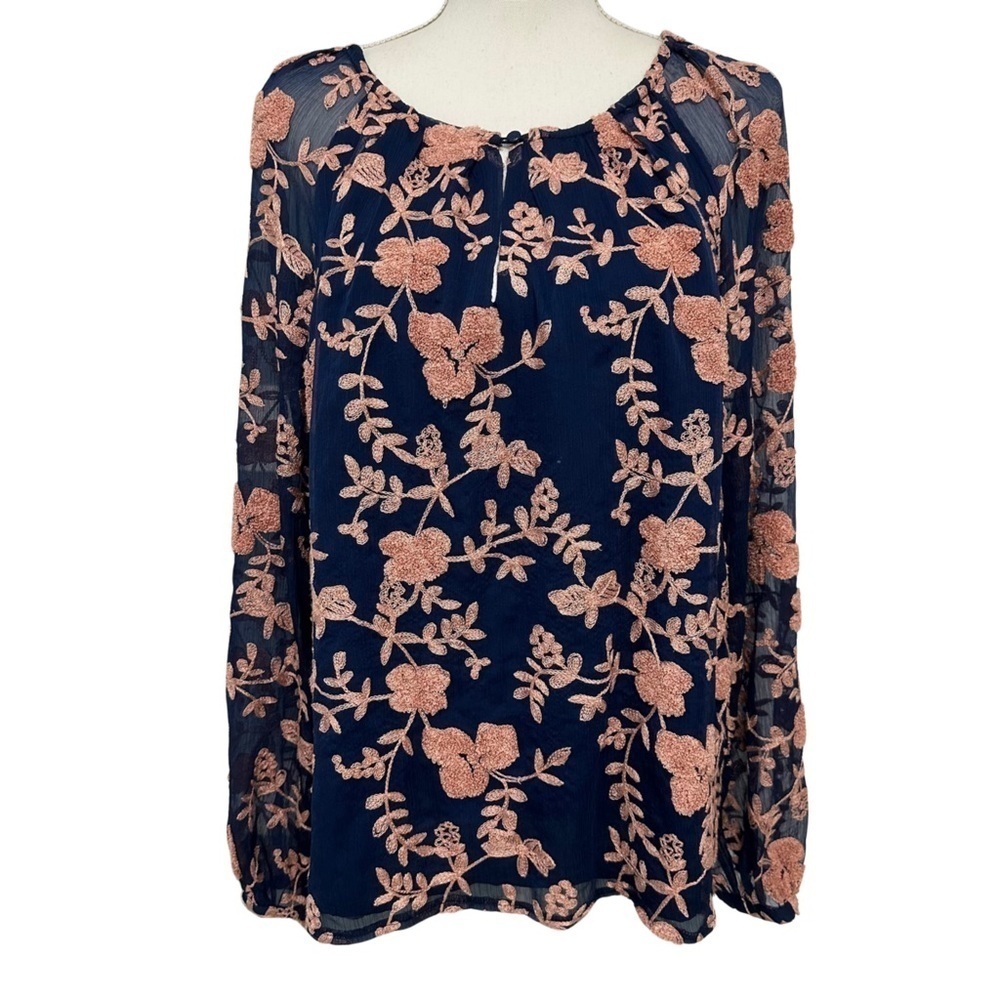 Anthropologie Sunday in Brooklyn Floral
Embroidered Blouse Blue Blush SZ L NWOT